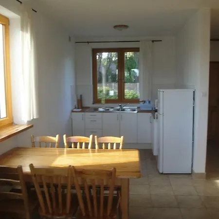 別荘 Blizniaki Z Ogrzewaniem *